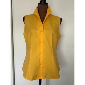sleeveless top